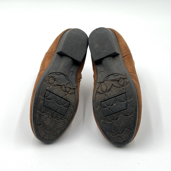 Extremely Me Light Brown Faux Sued Chelsey Boots w/ Side Zip Girls Size 2 - Picture 9 of 10